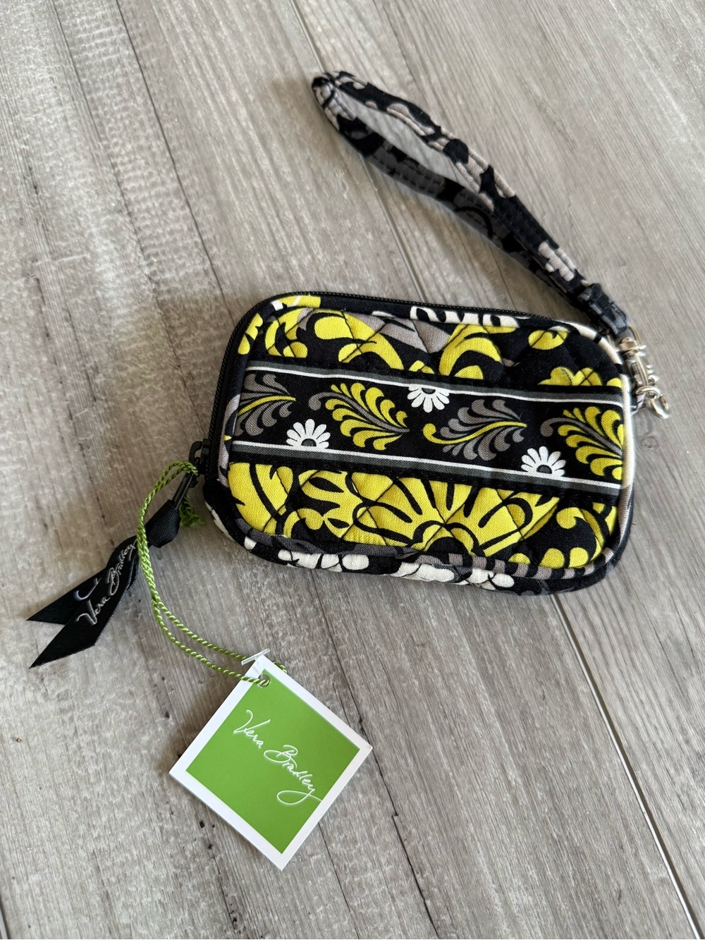 Vera Bradley Tech Case/Wristlet in Baroque NWT